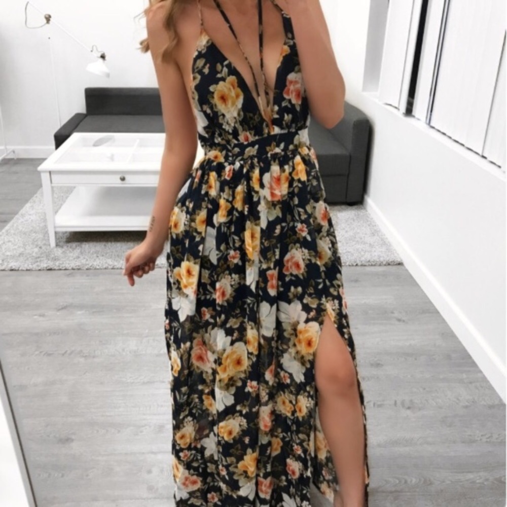 Laura's boutique Maxi Dress